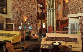 Tau Game Lodge  5*